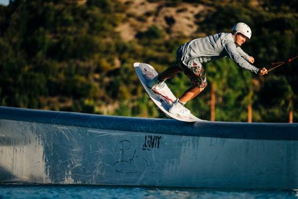 LIQUID FORCE NOODLE WAKEBOARD (PARK SERIES)