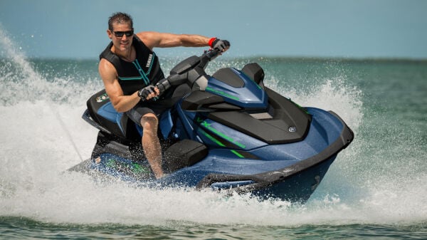 YAMAHA VX CRUISER HO 200HP
